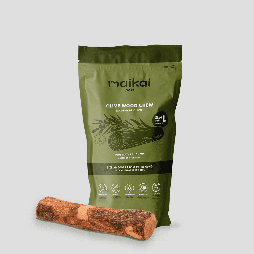 Mordedor natural de palo de olivo para perros grandes, juguete resistente y ecológico para mantener dientes sanos.