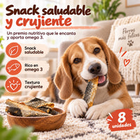 Perro disfrutando de un rollito de piel de salmón, snack saludable y crujiente