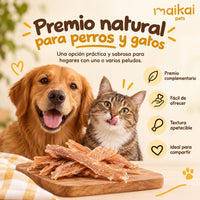 Perro y gato con tiras de pollo deshidratadas, premio natural para ambos