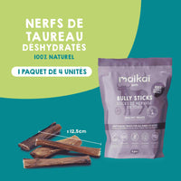 Boîte de friandises déshydratées et jouets à mâcher naturels pour chiens.